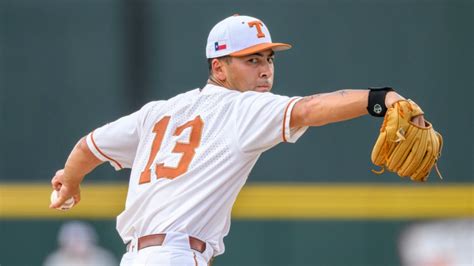 Lucas Gordon signs with White Sox for $300K, other drafted Longhorns have yet to sign